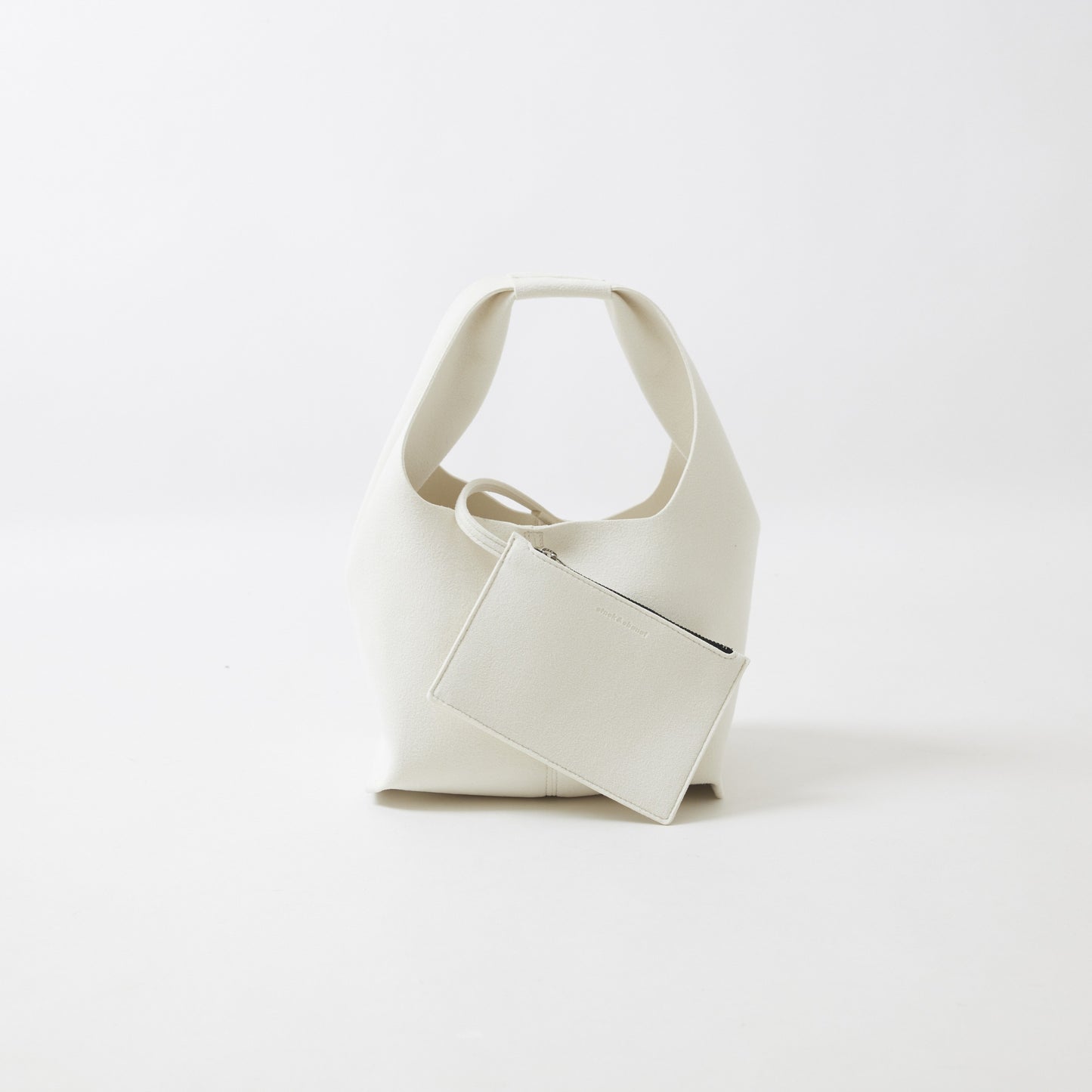 ANNIE off white