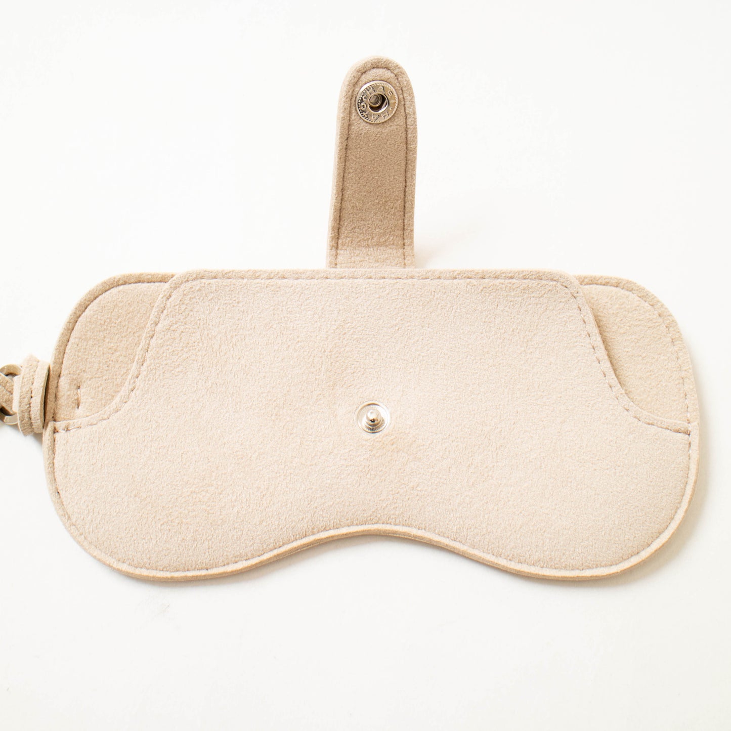 - Eyewear Case Beige
