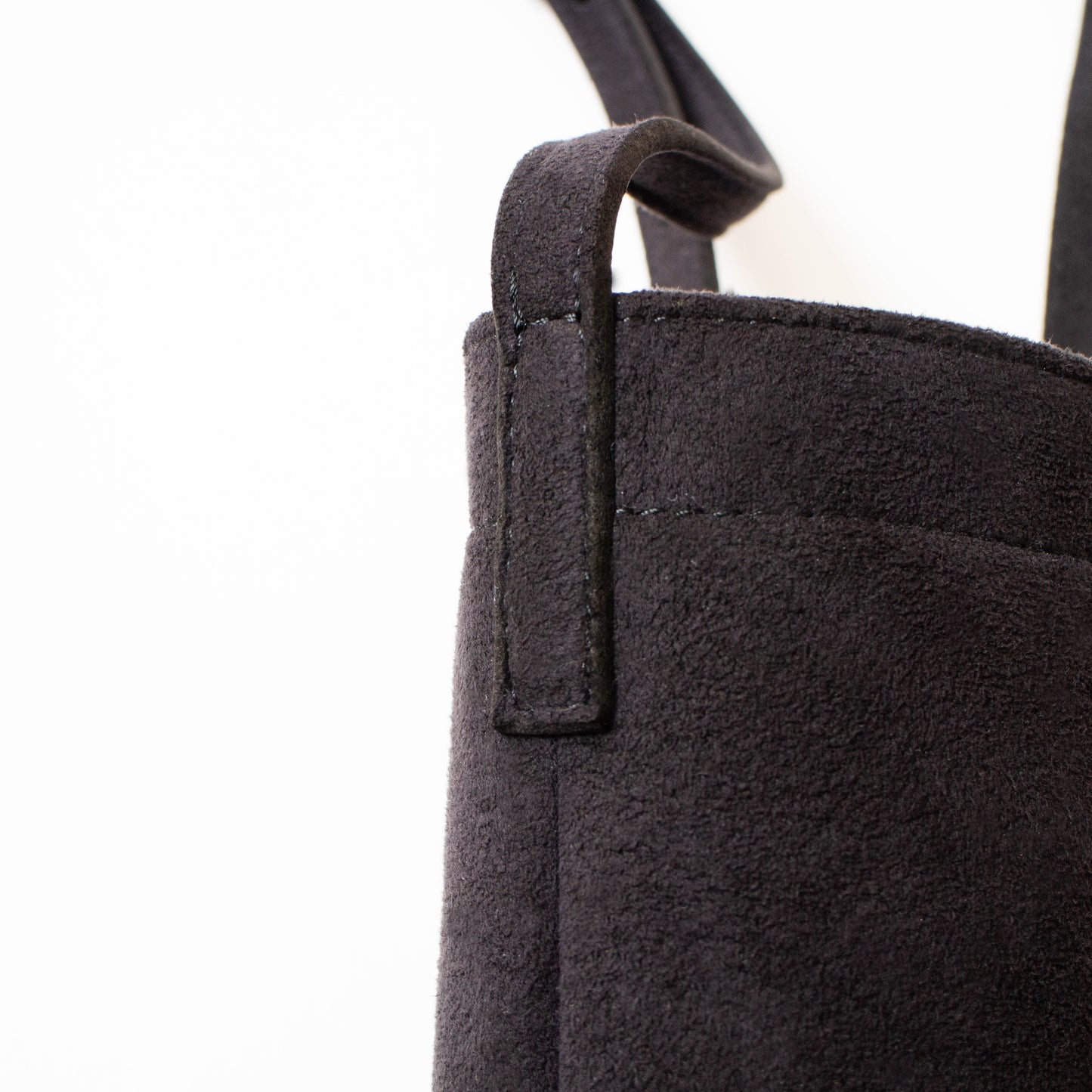 MOSS Black