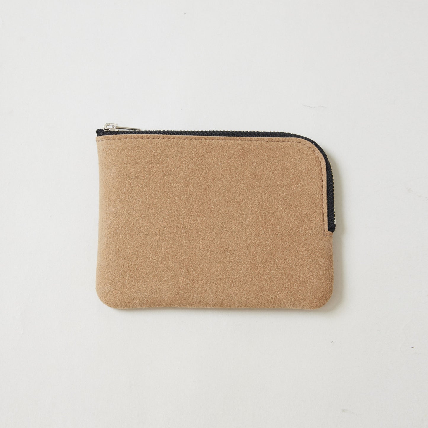 L-shaped zip pouch スモール camel