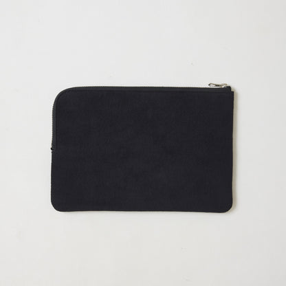 L-shaped zip pouch ミディアム Black