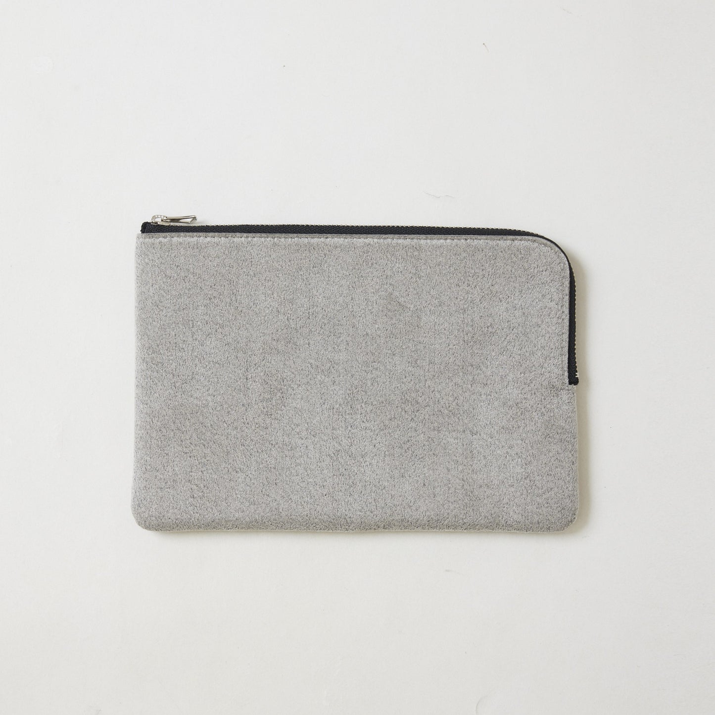 L-shaped zip pouch ミディアム mixgray
