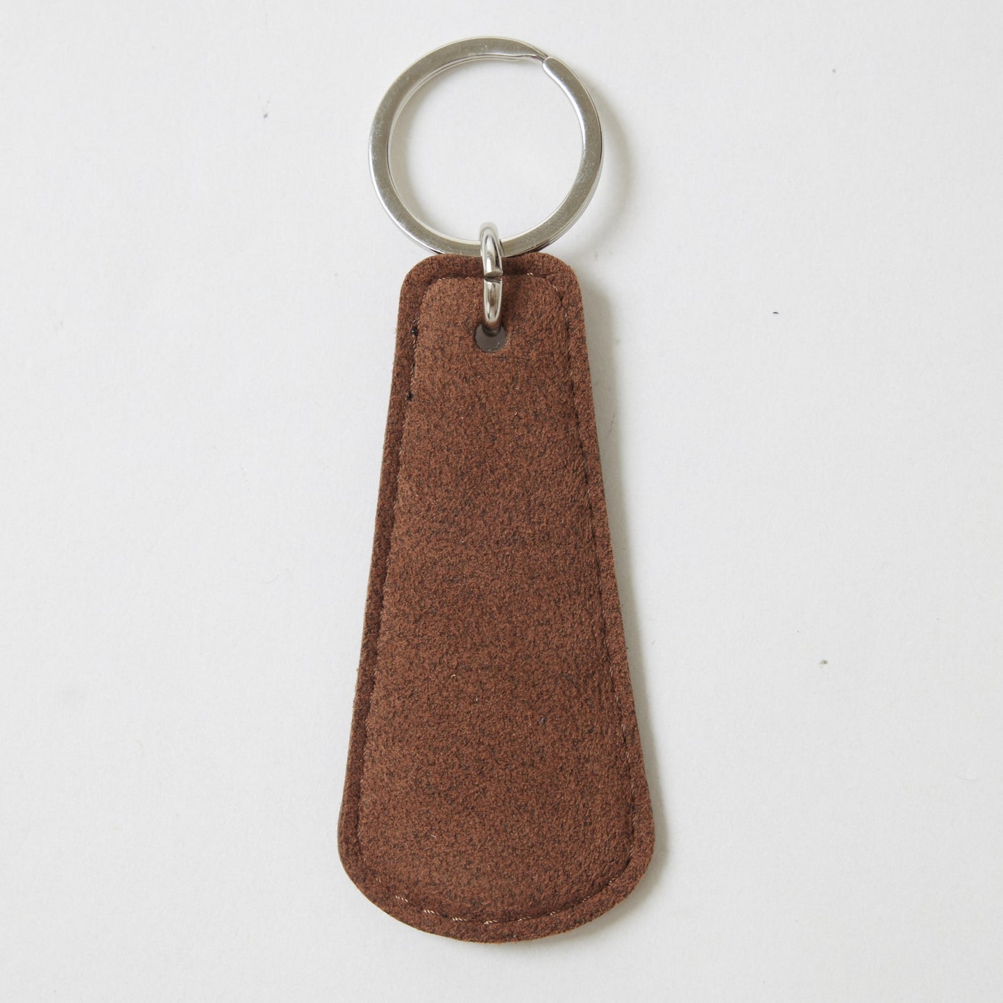 Shoehorn almond