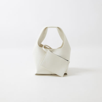 ANNIE off white