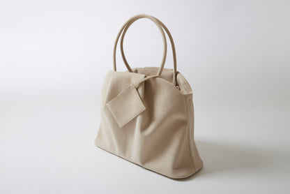 ANORA Black