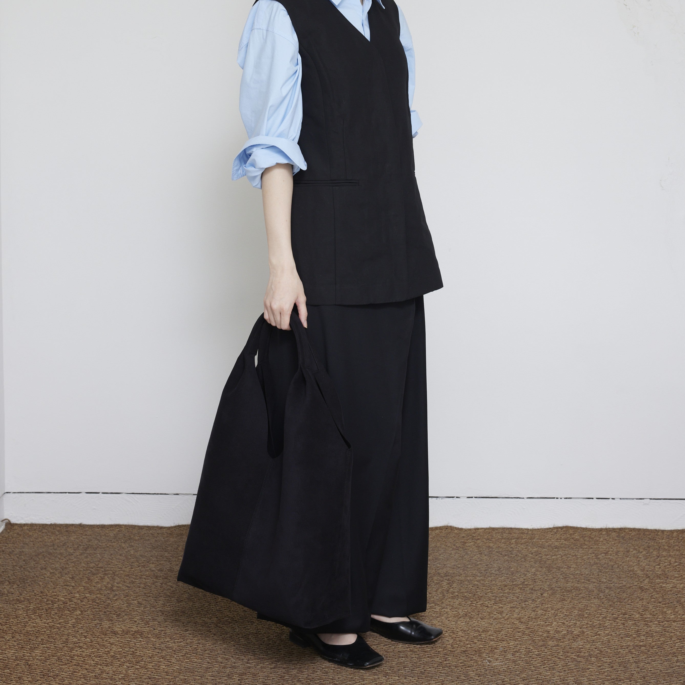 ANORA Black