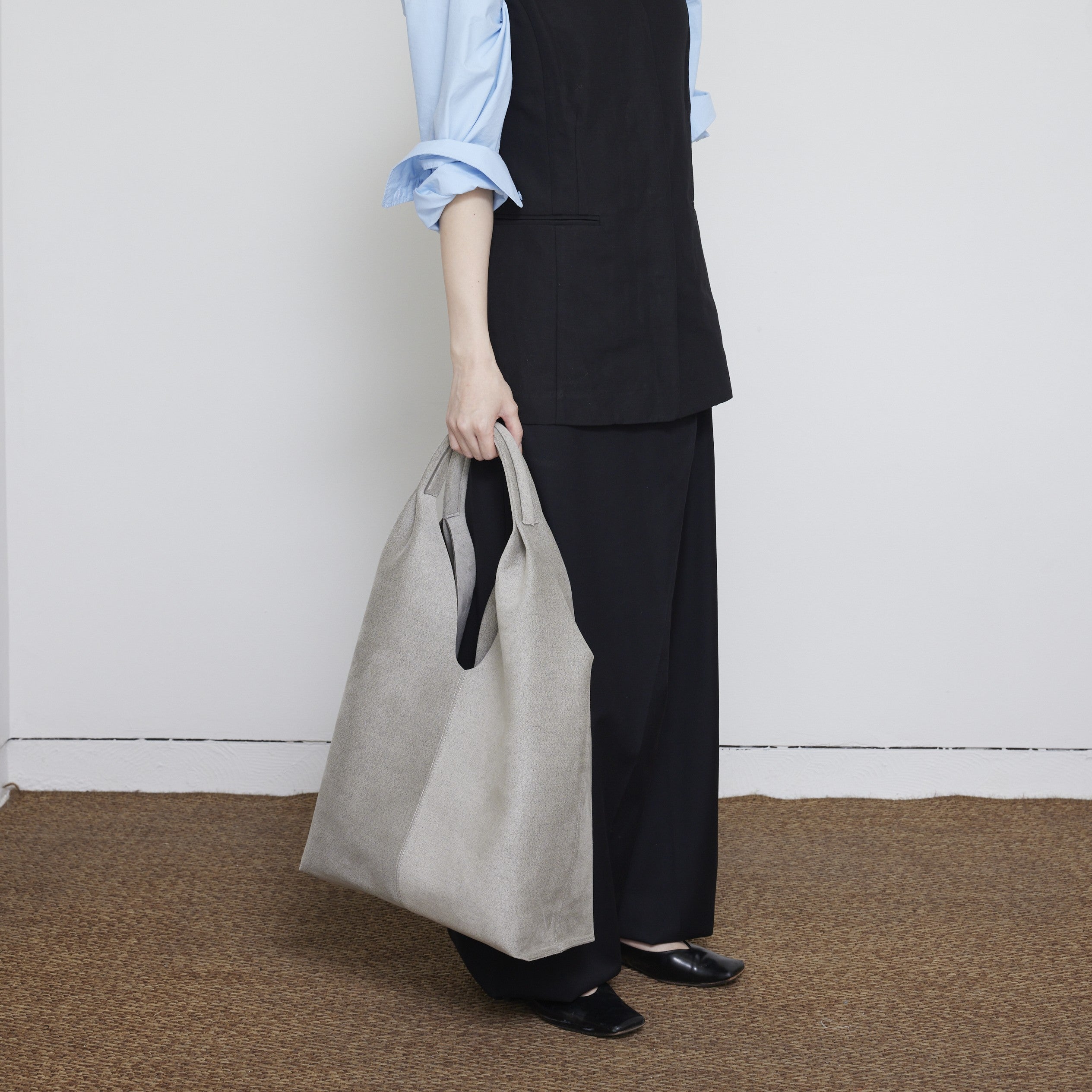 ANORA mixgray