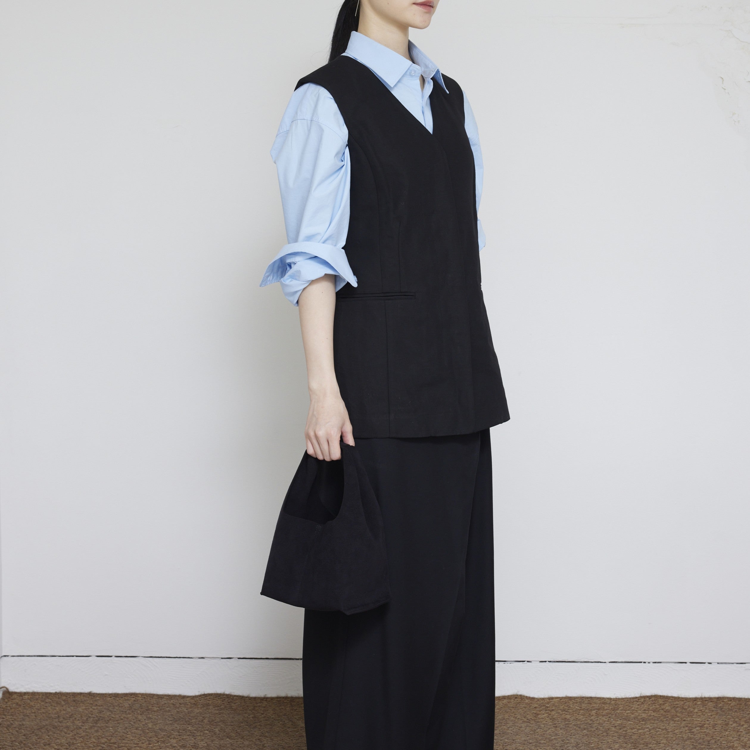 ANNIE Black
