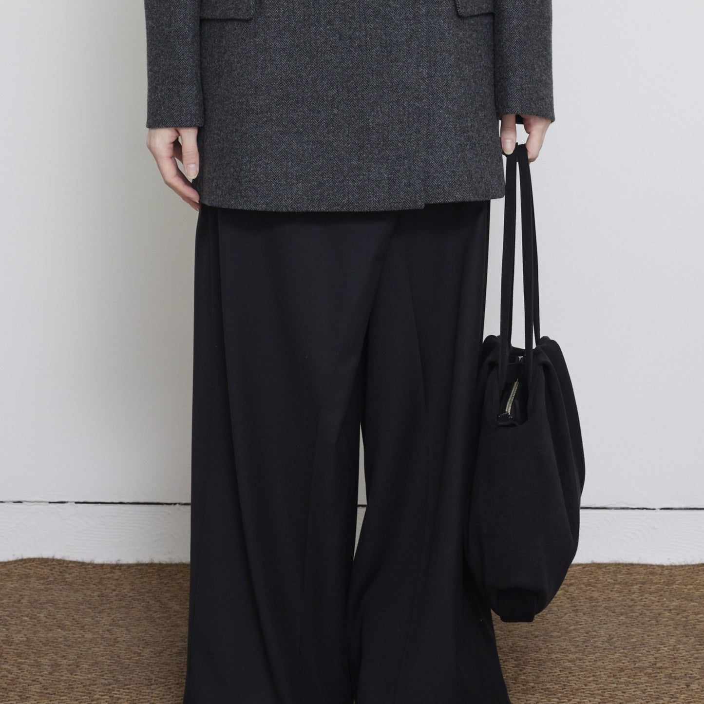 SUNA ラージ Black