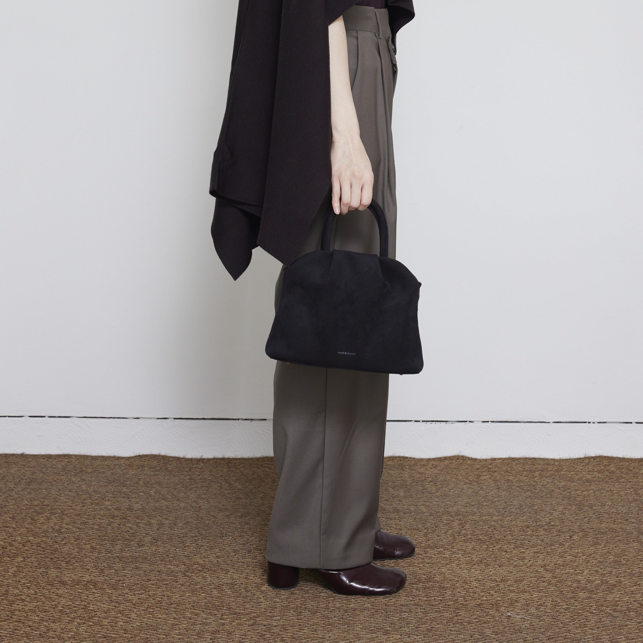 GOULT スモール Black