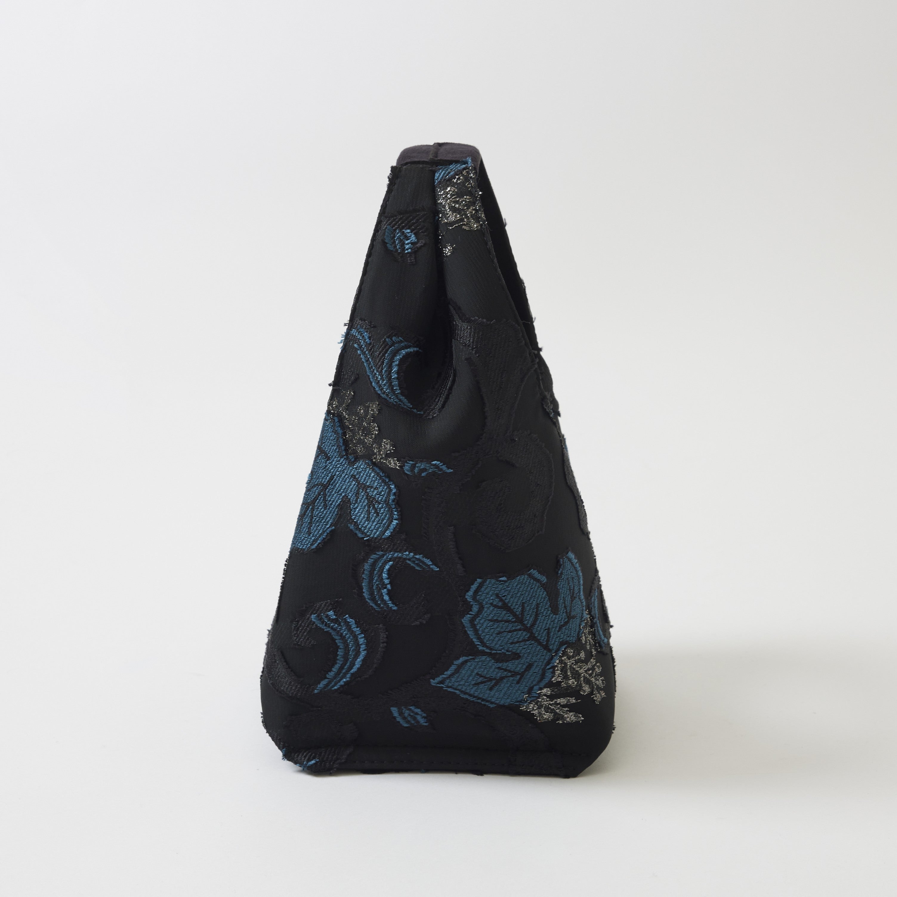 EBONY Collaboration ANNIE -Flower Cut Jacquard- black × blue