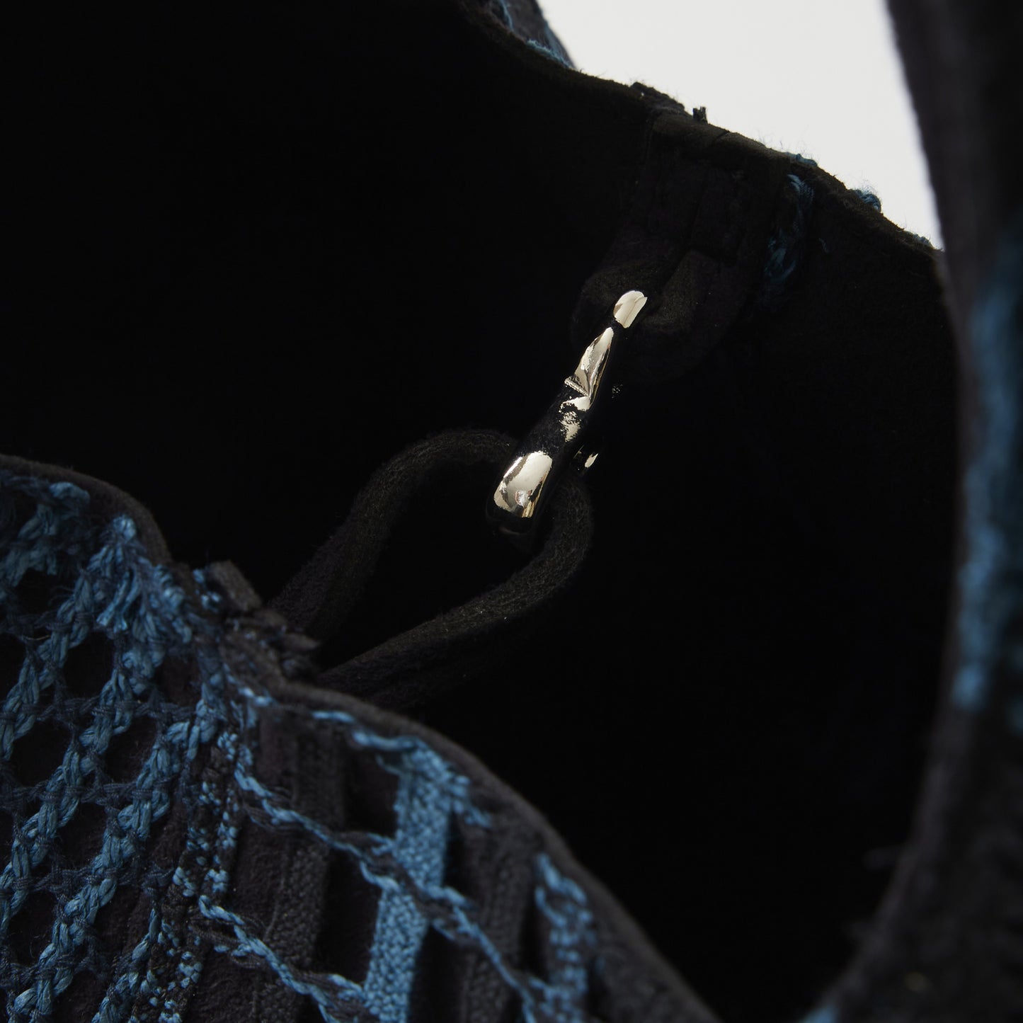 EBONY Collaboration ANNIE -Mix Lace- black × blue