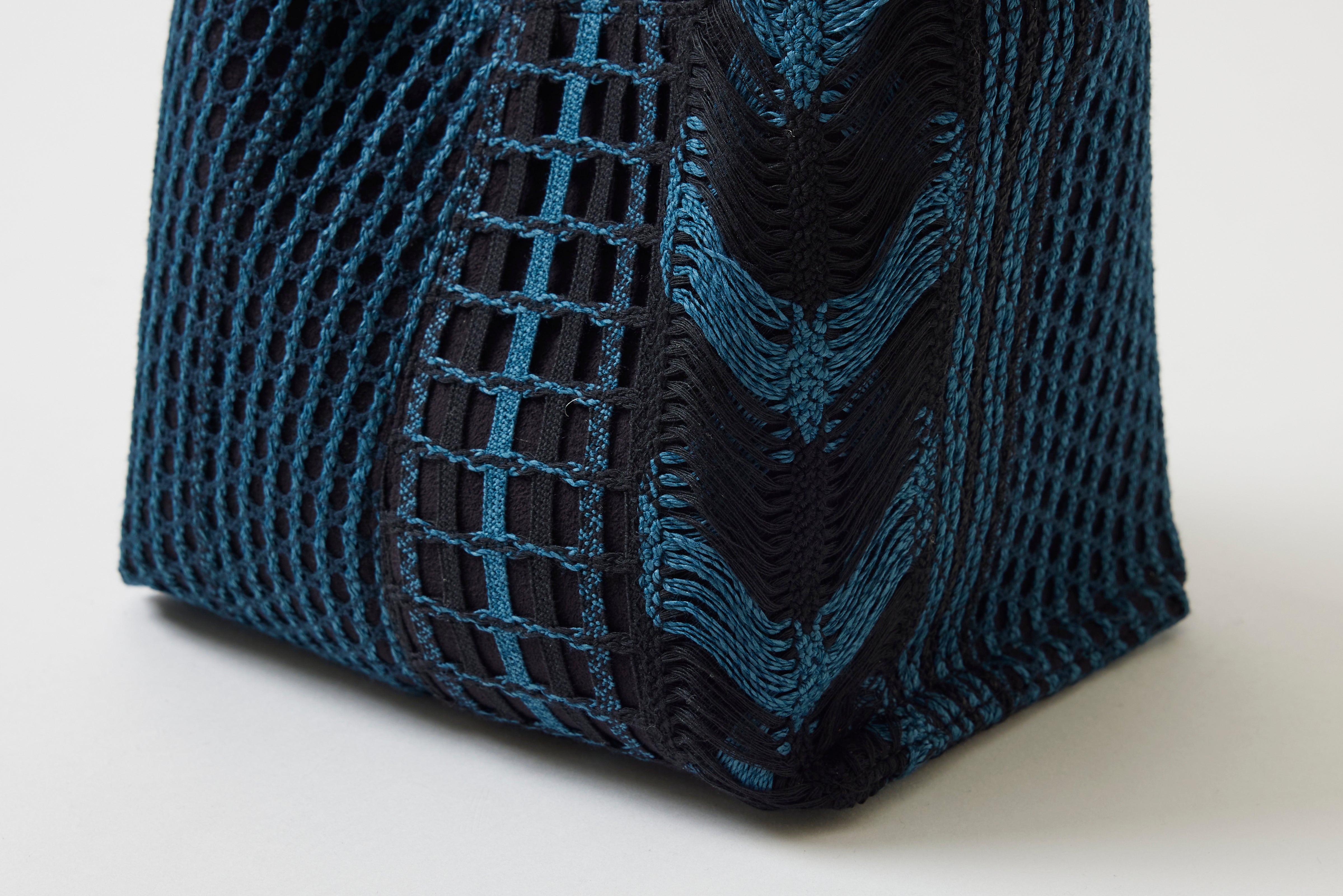 EBONY Collaboration ANNIE -Mix Lace- black × blue