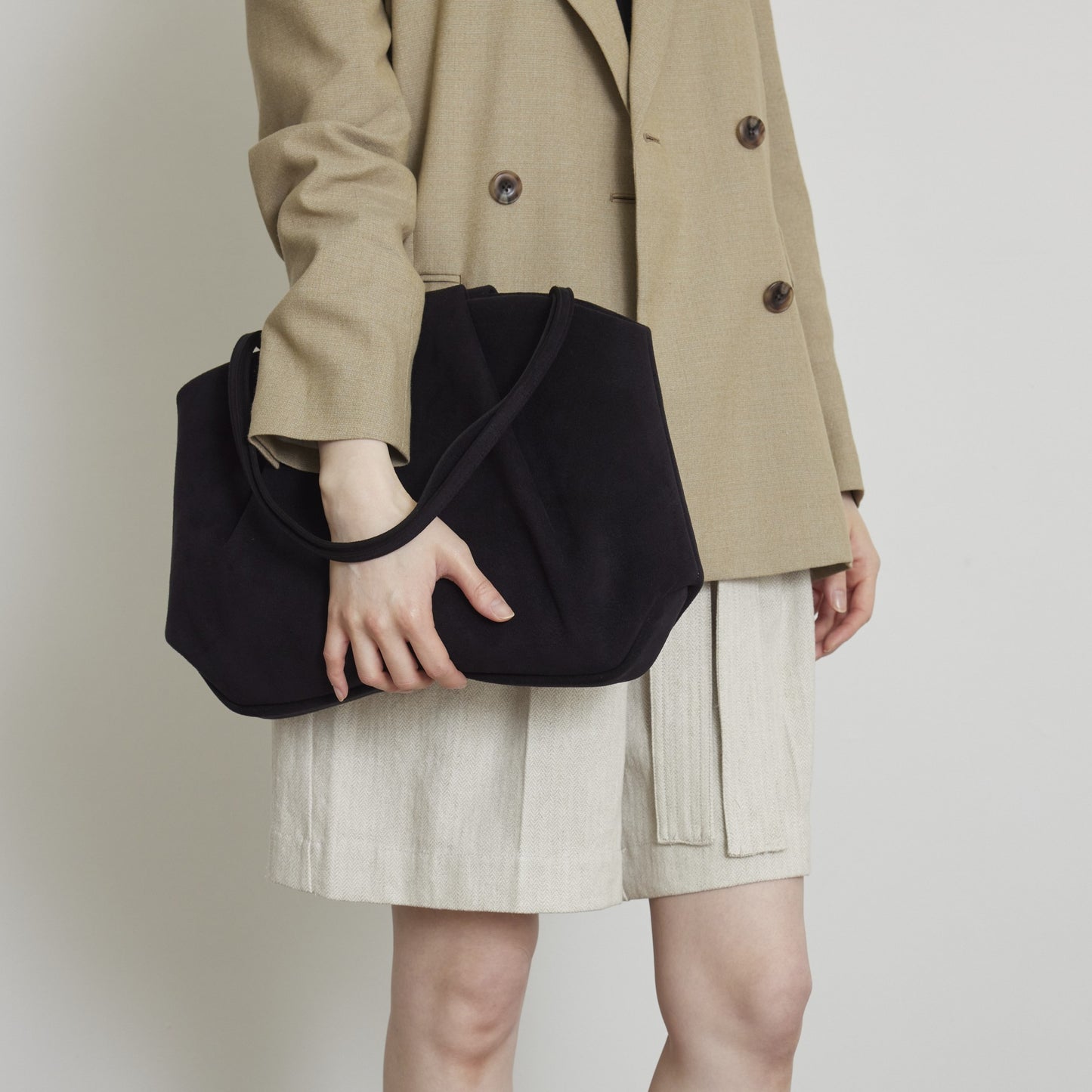 SUNA ラージ Black