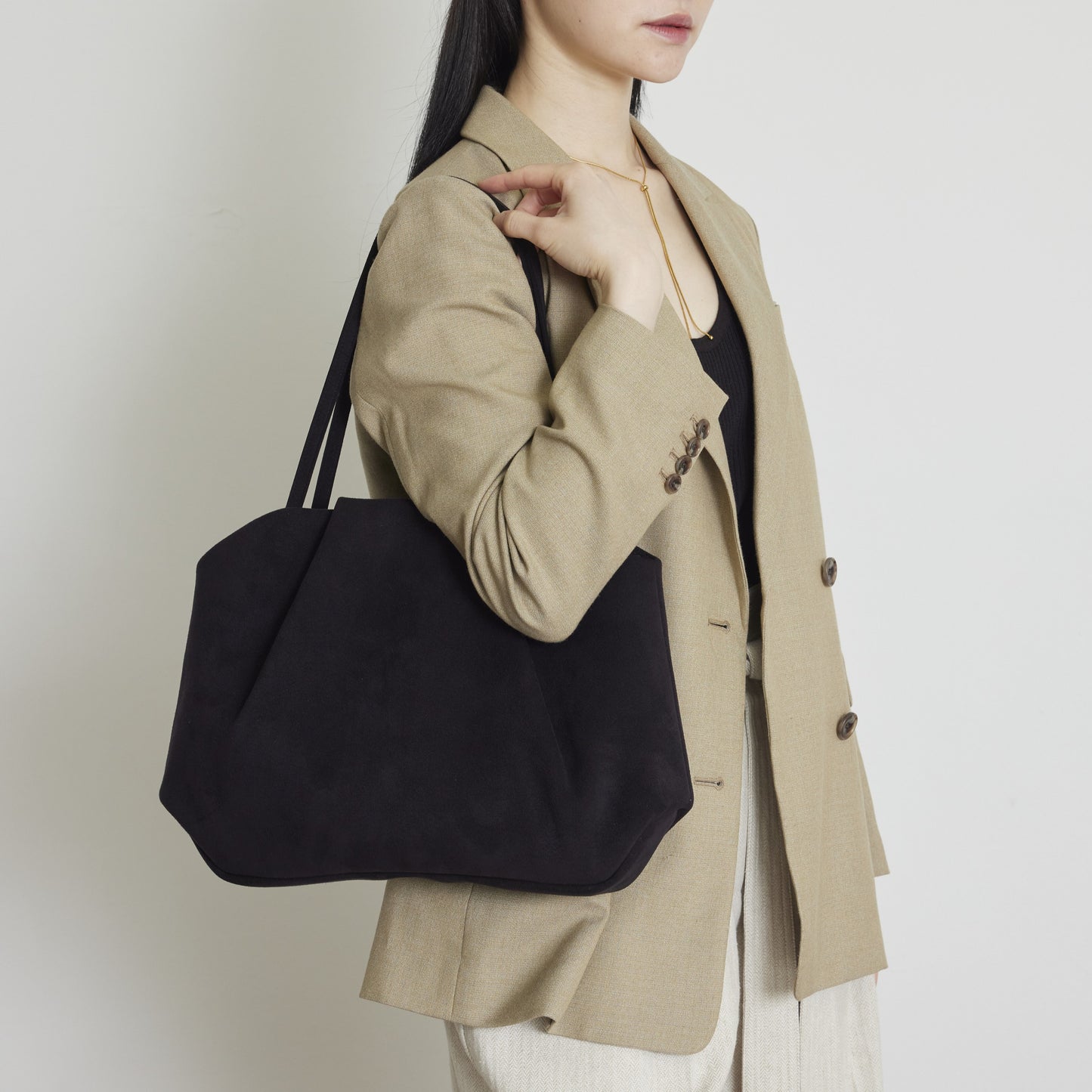 SUNA ラージ Black