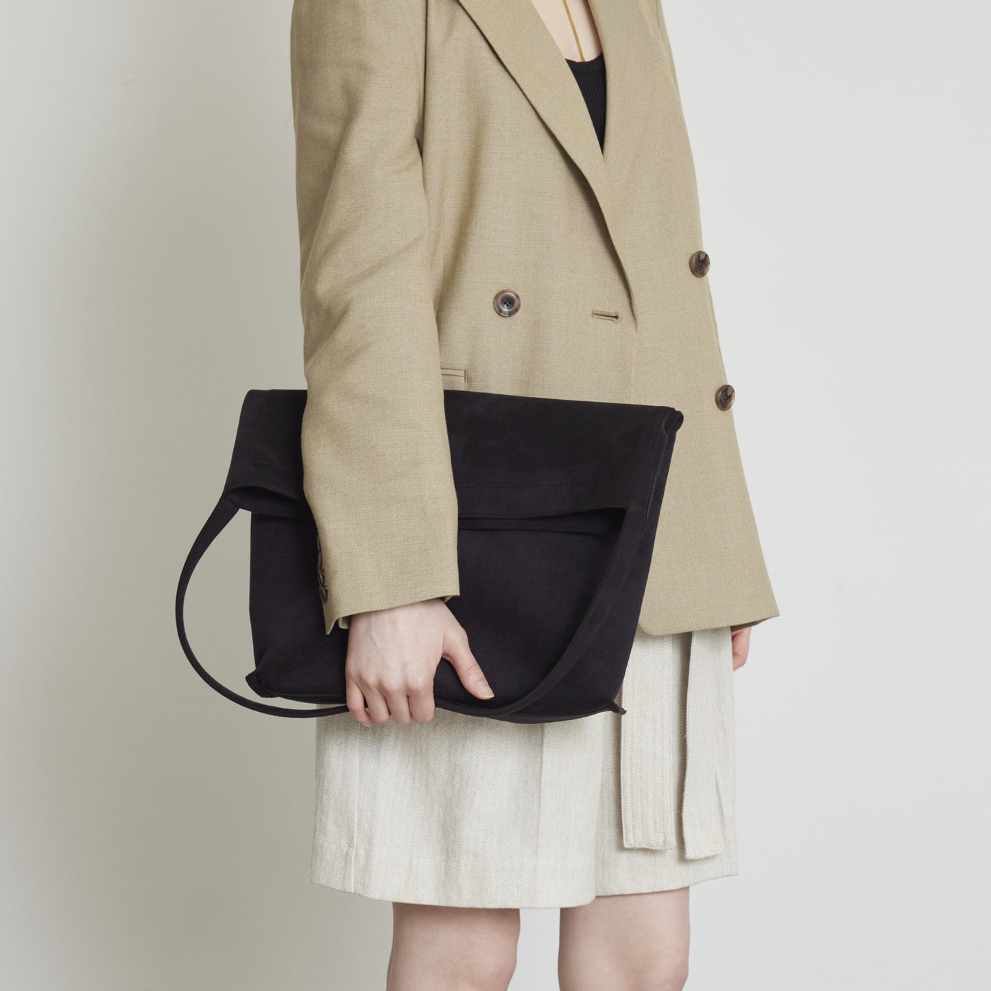 MEJIA ラージ Black