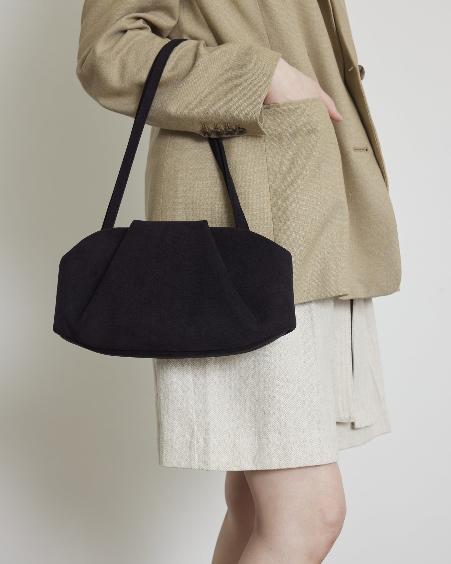 SUNA スモール Black