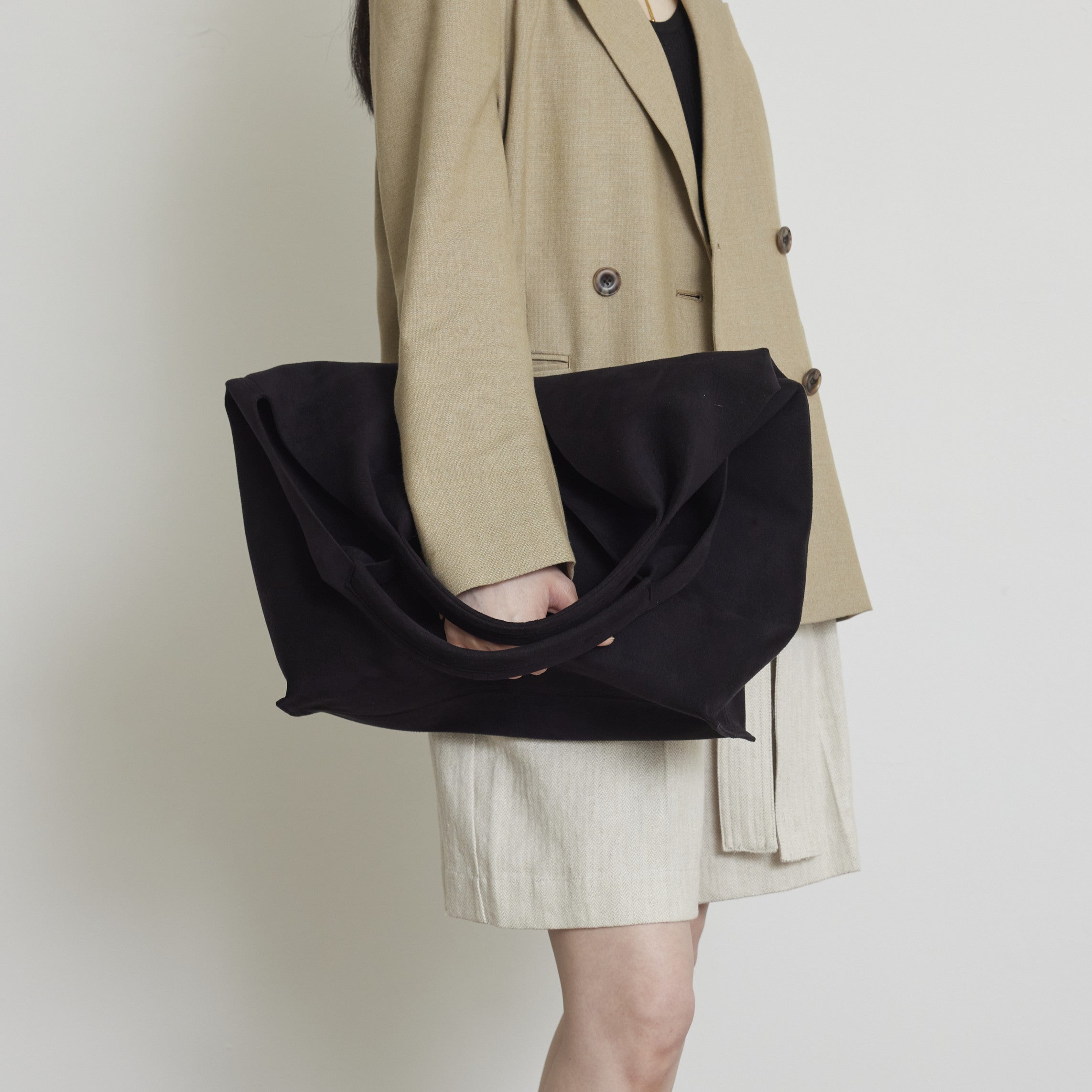 ANORA Black