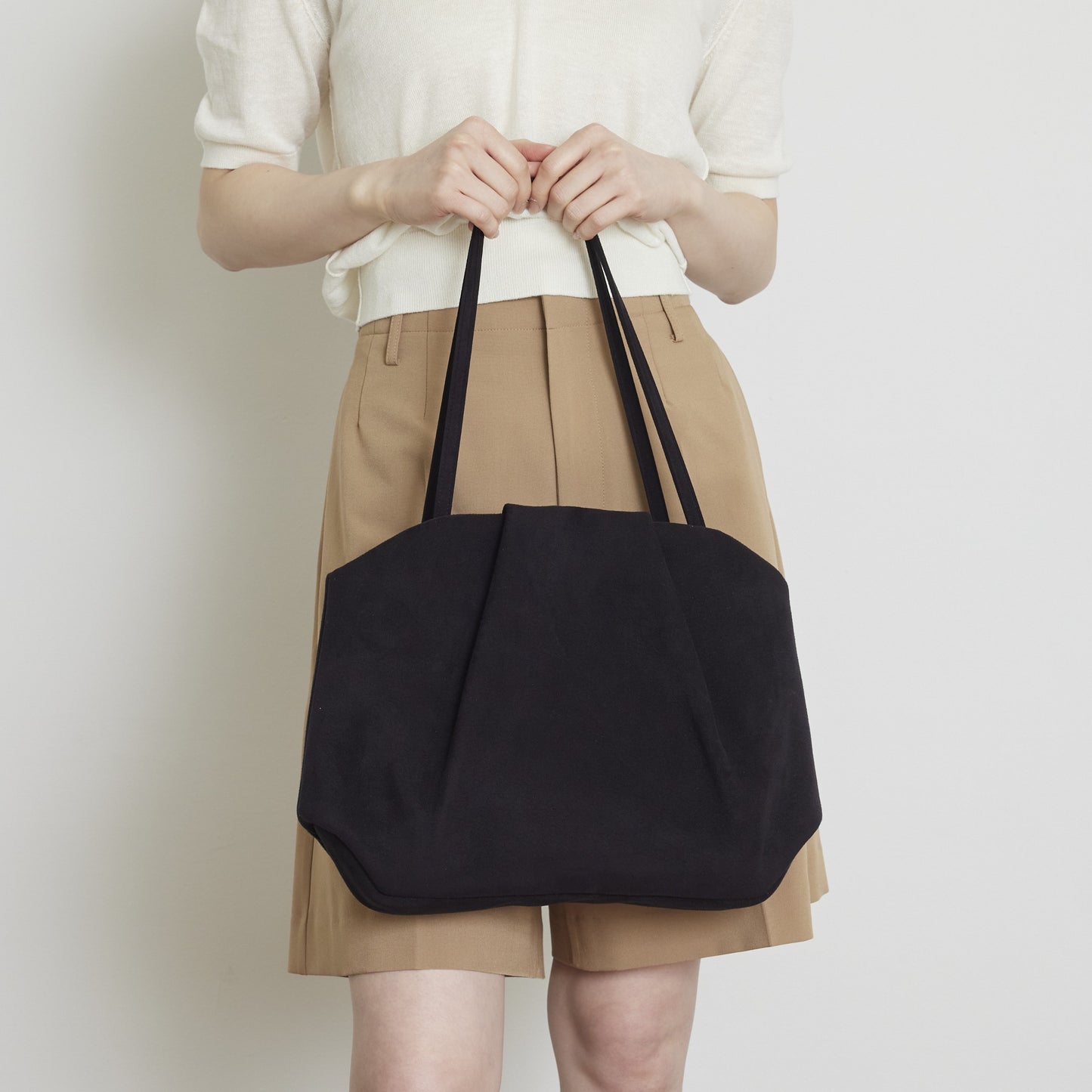 SUNA ラージ Black
