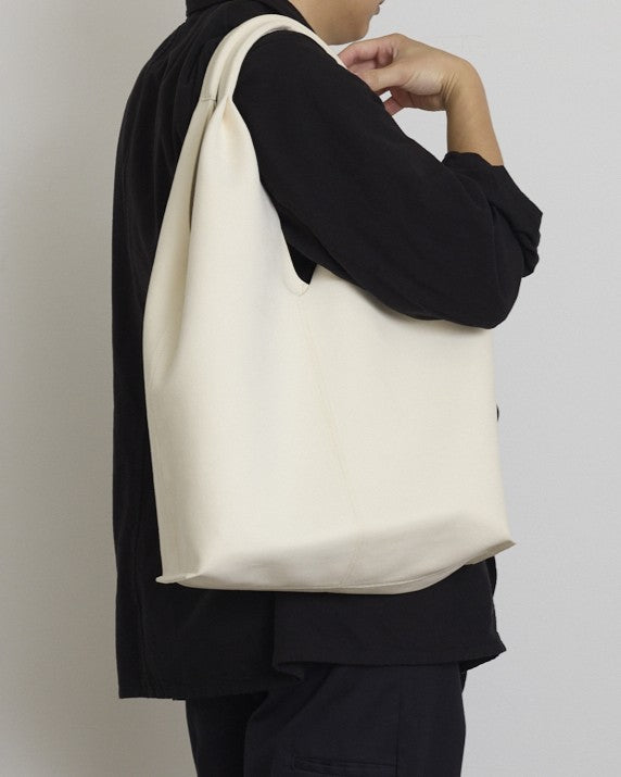 ANORA off white