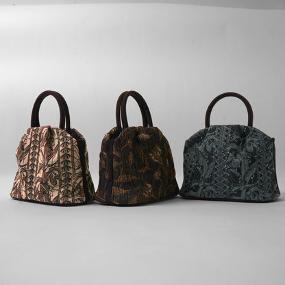 GOULT small Flower Embroidery camel × black