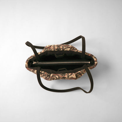 SUNA small Flower Embroidery camel × black