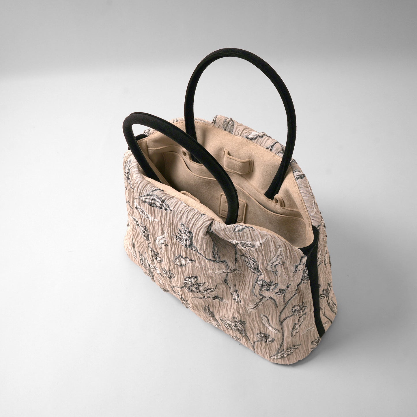 GOULT large Layered Motif Jacquard beige