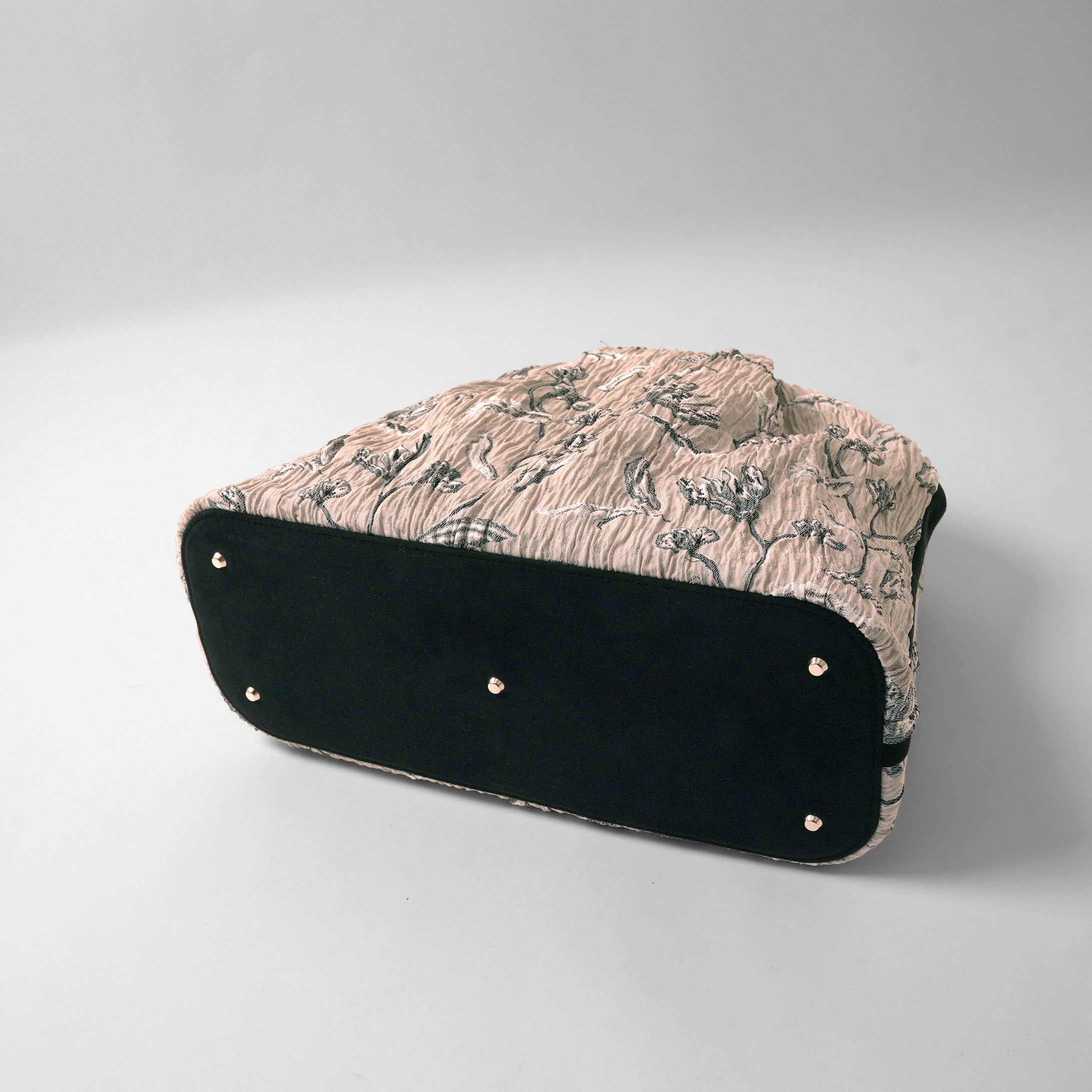 GOULT ラージ Layered Motif Jacquard beige