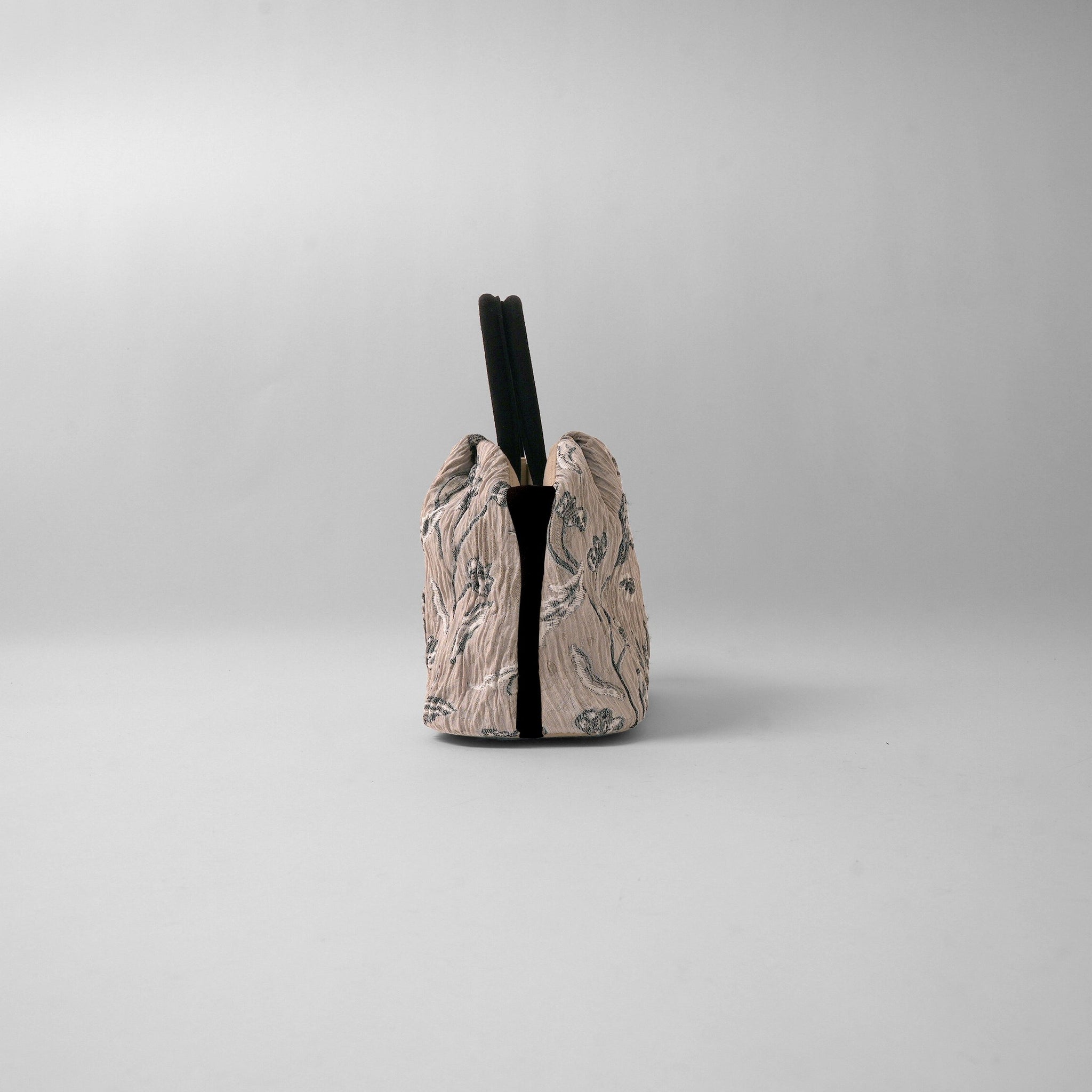 GOULT スモール Layered Motif Jacquard beige