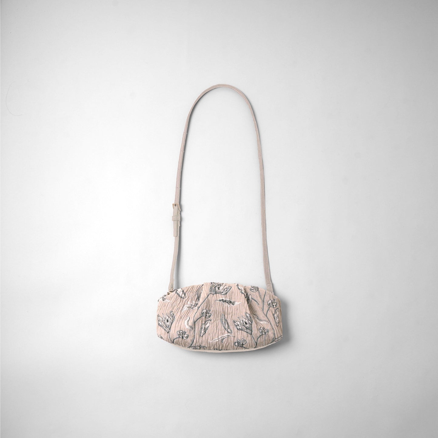 SUNA small Layered Motif Jacquard beige