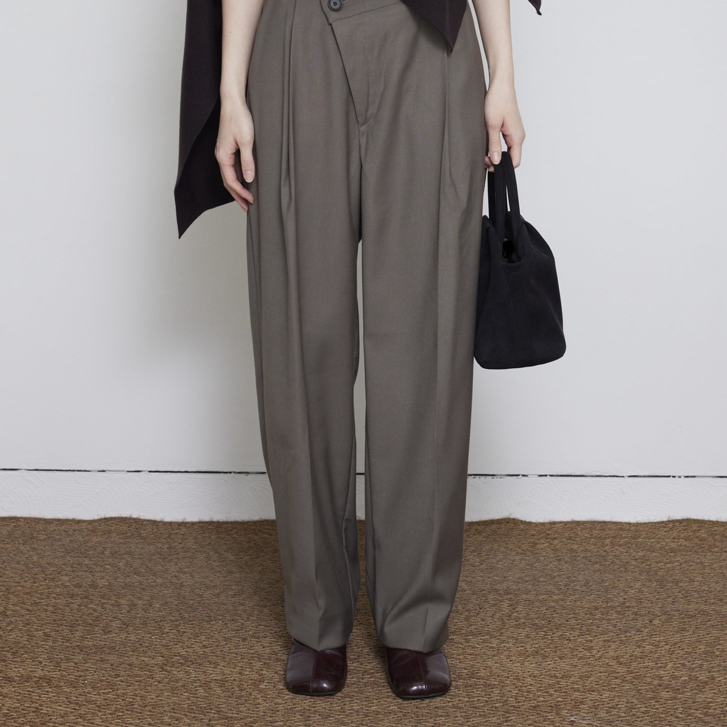 GOULT スモール Black