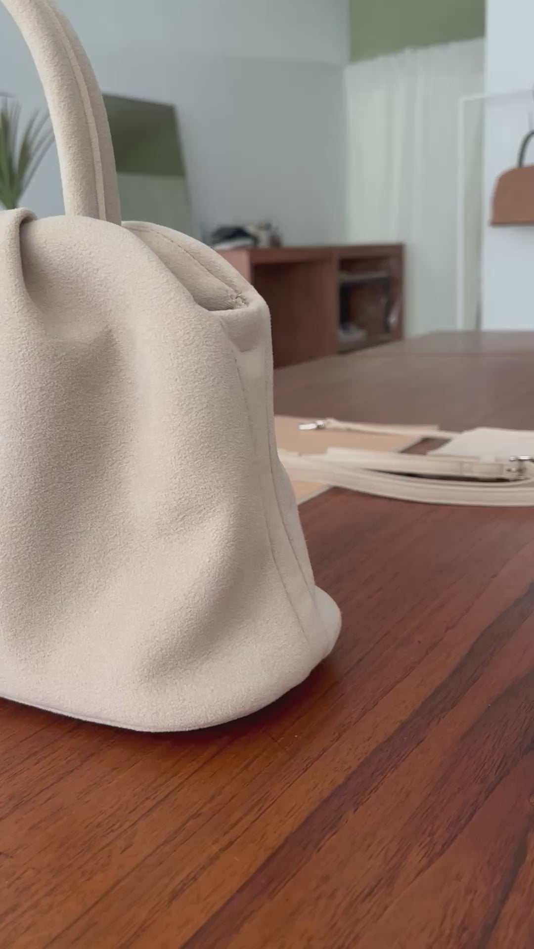 - GOULT スモール Beige